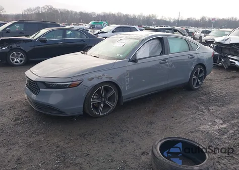 2023 Honda Accord Hybrid Sport z USA, uszkodzony, nr VIN 1HGCY2F57PA020546